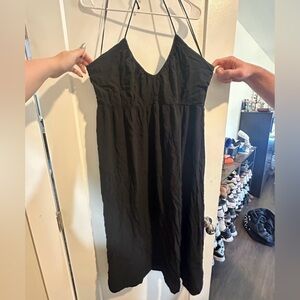 Black old navy flowy dress